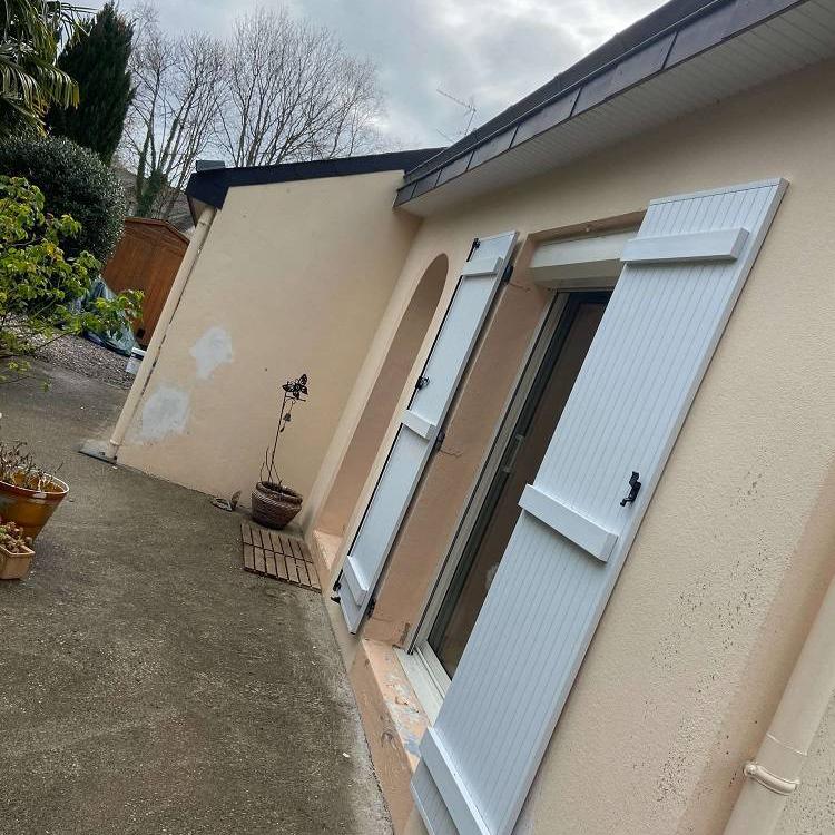 Ravalement de façades à Saint-Yvi