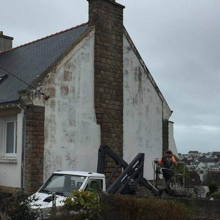 Ravalement de façades à Plouhinec