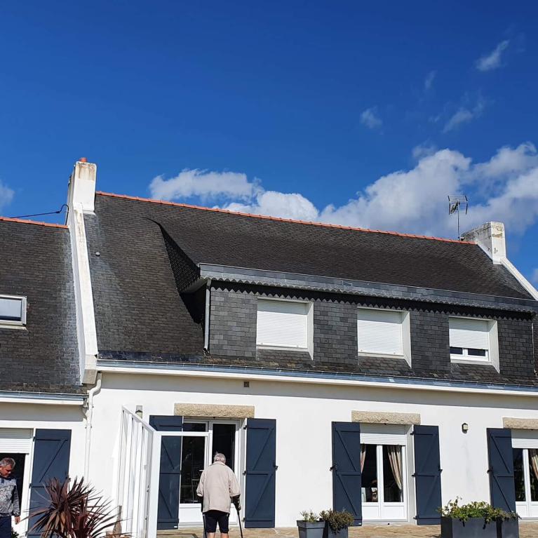 Photo avant application d'un hydrofuge sur le toit