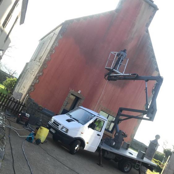 Avant nettoyage de façade